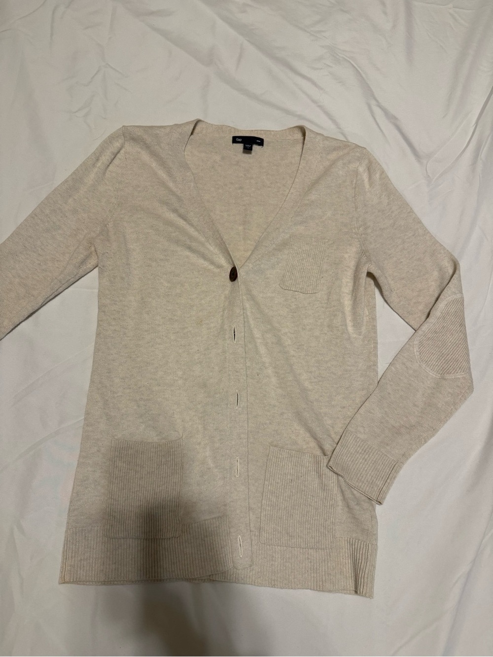 GAP Women's Cream V-Neck Button Cardigan